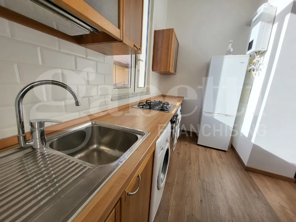 Cuisine - Fully Furnished Apartment in Bagnoli, Naples