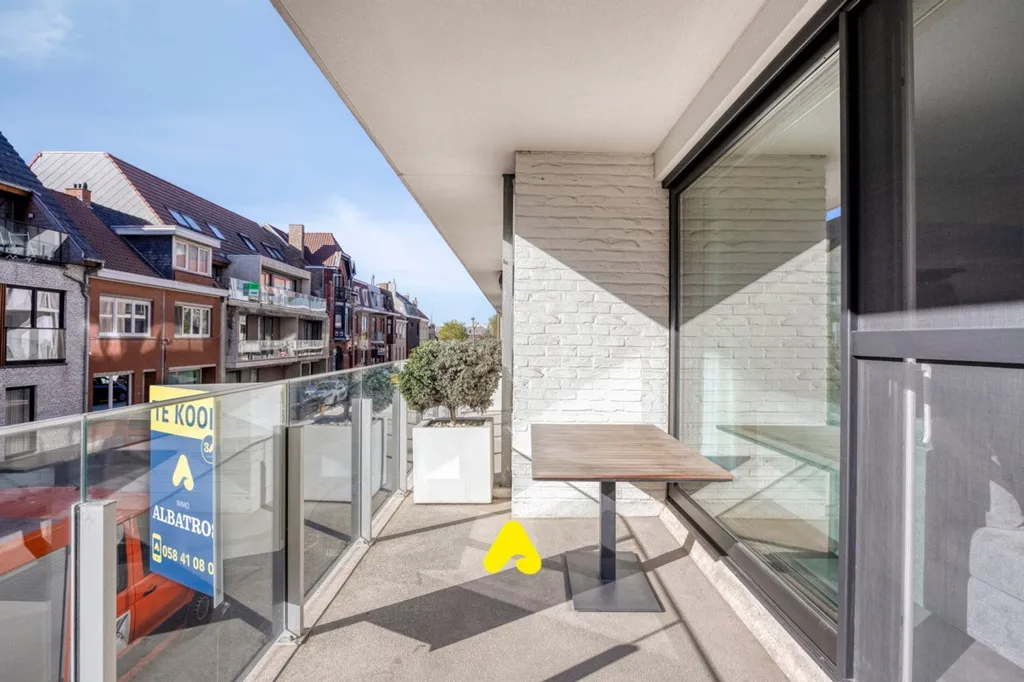 Balcon - Appartement avec Terrasse au Cœur de Middelkerke