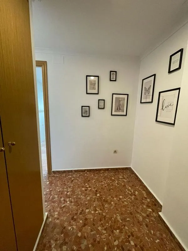 Entrée - Furnished Flat with Balcony in Valencia