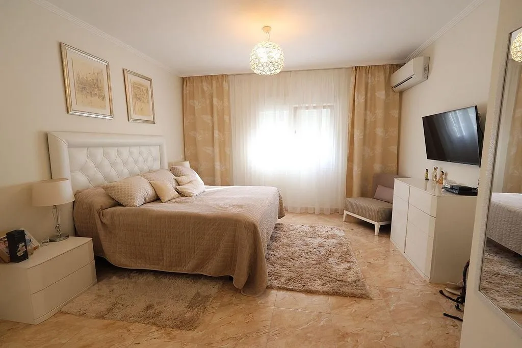 Chambres - Luxury Villa with Private Pool in Torrevieja