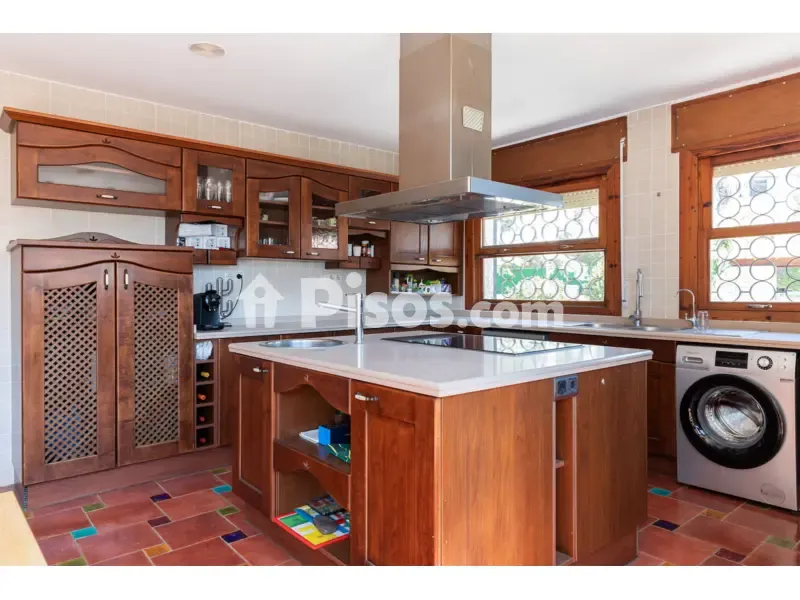Cuisine - Rustic Villa with Pool in Godelleta