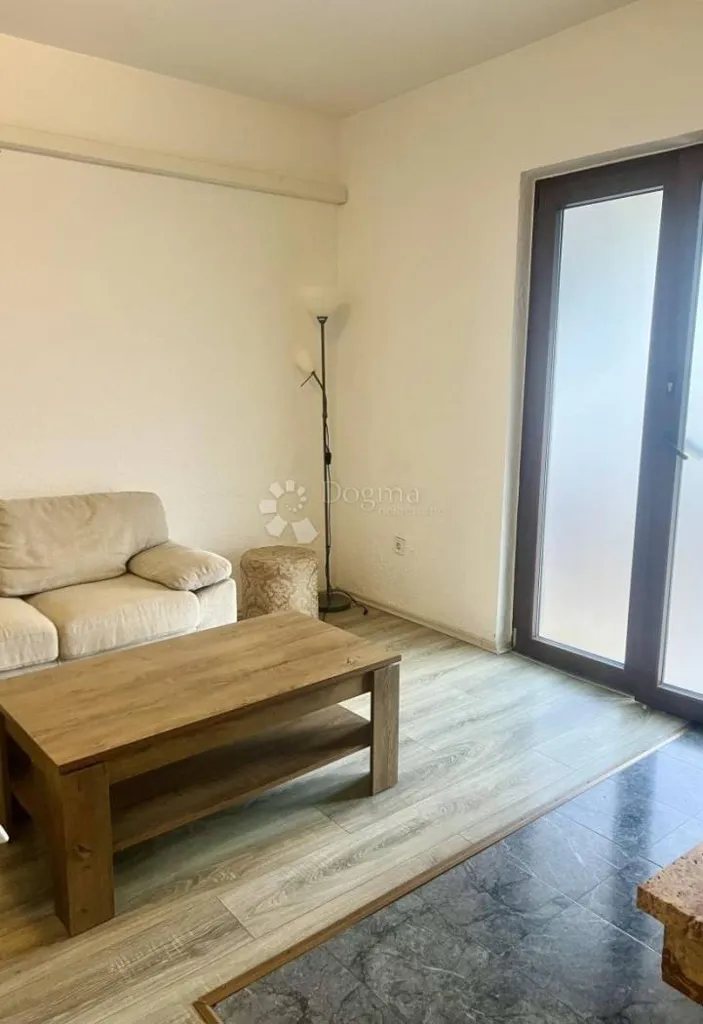 Séjour - Spacious Apartment with Balcony in Rovinj