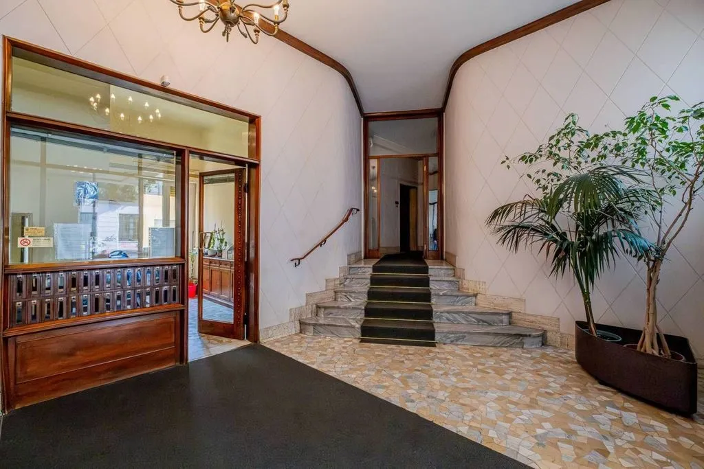 Hallway - Luxury Flat to be Restructured in Milan