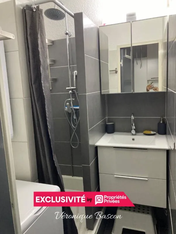 Vannitoad - Furnished Apartment with Balcony in Barcelonnette