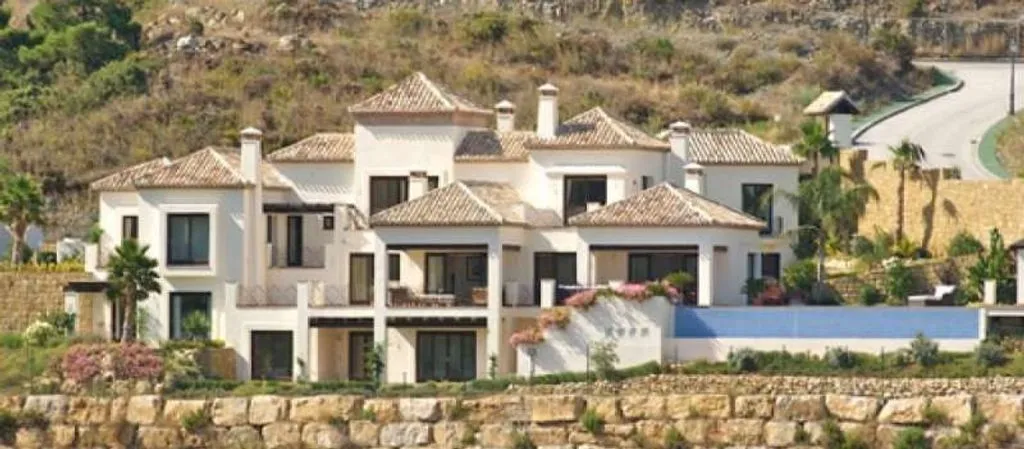 Välivaade - South-Facing Villa with Infinity Pool in Marbella