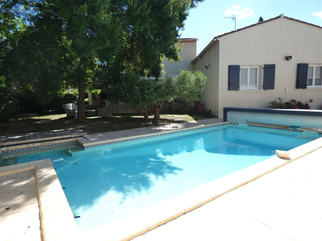 Bassein - Renovated House with Pool in Saint Chaptes