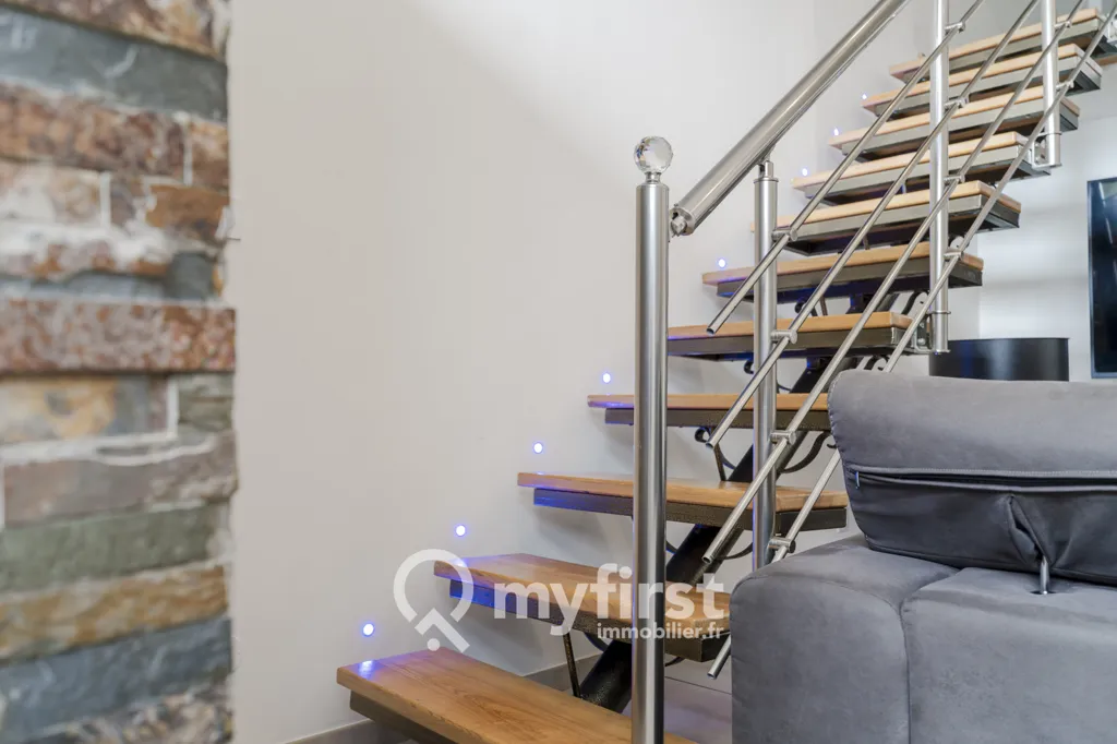 Stanze - Characterful Loft with Open Plan in Toulon
