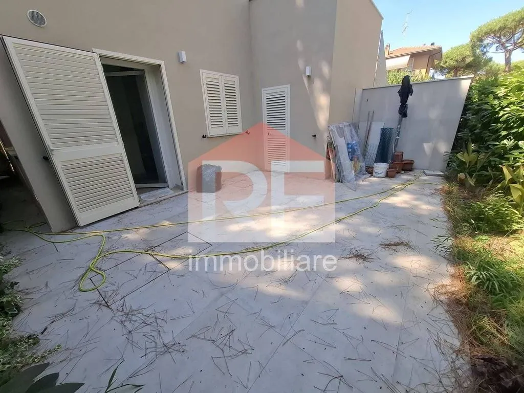 Luxury Villa with Private Garden in Cervia