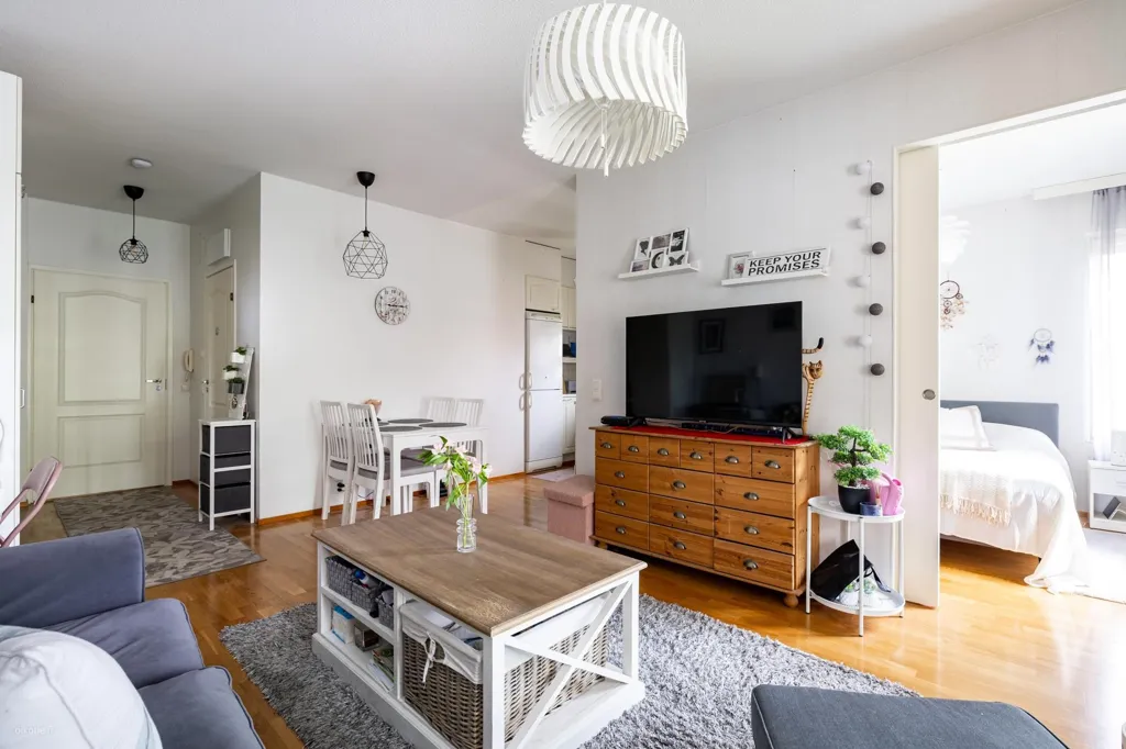 Elutuba - Apartment with Balcony in Kangasala Centre
