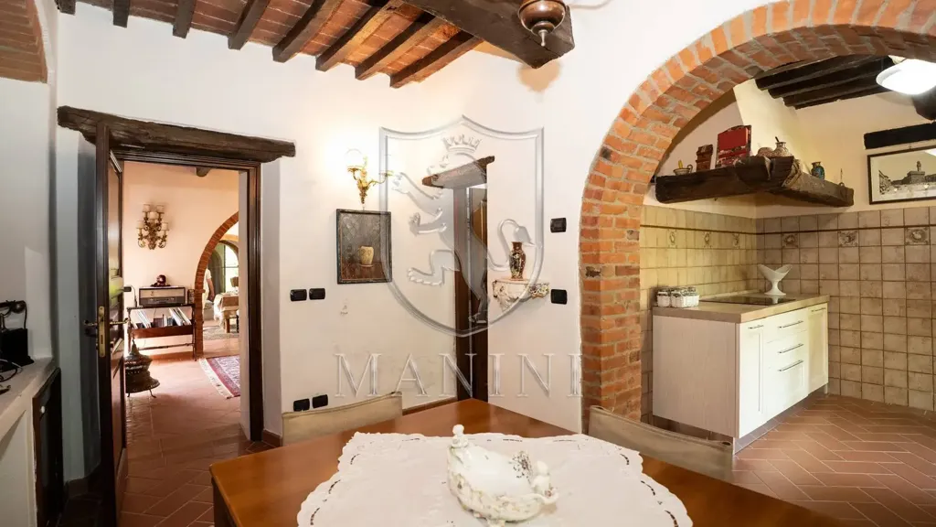 Cuisine - Historic Castle with Garden in Sinalunga