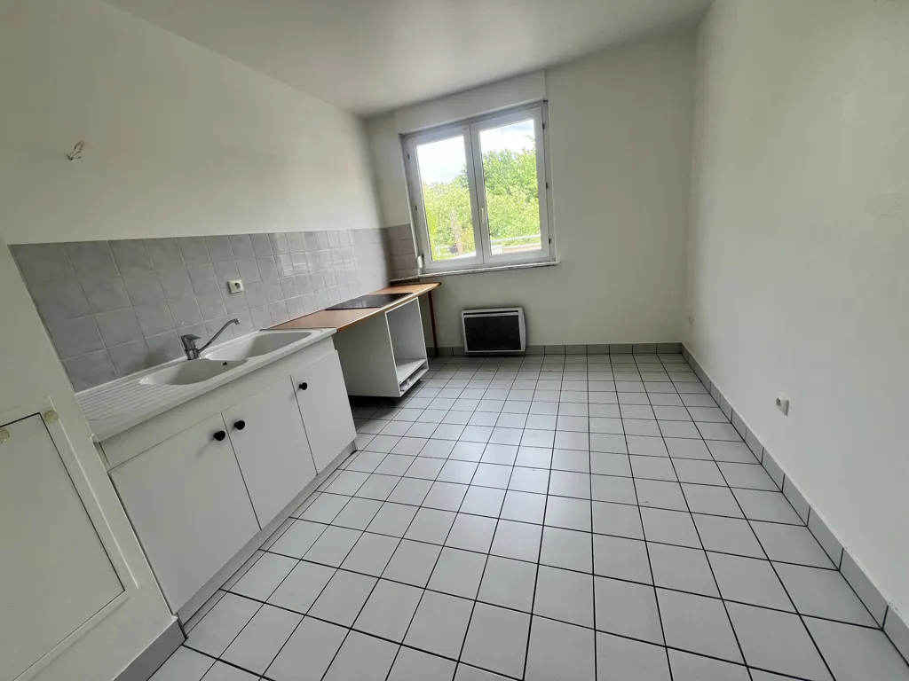 Köök - Apartment with Terrace in Courlancy