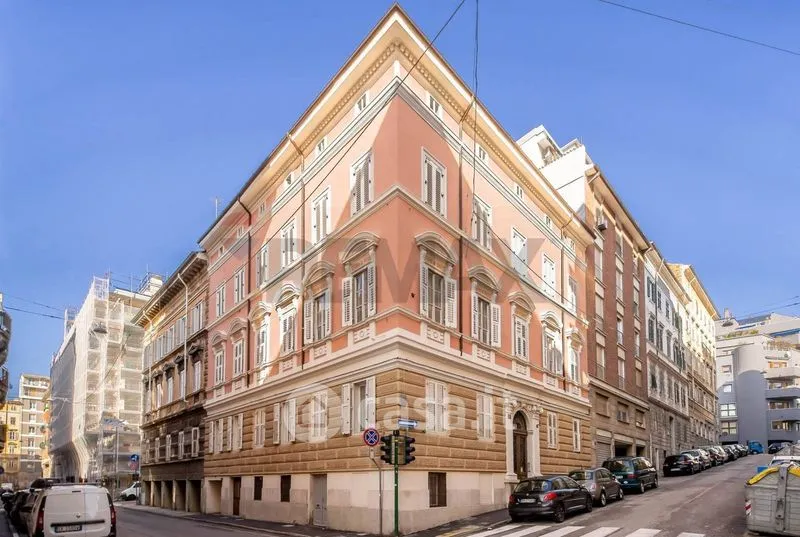 Välivaade - Attico with Central Location in Trieste