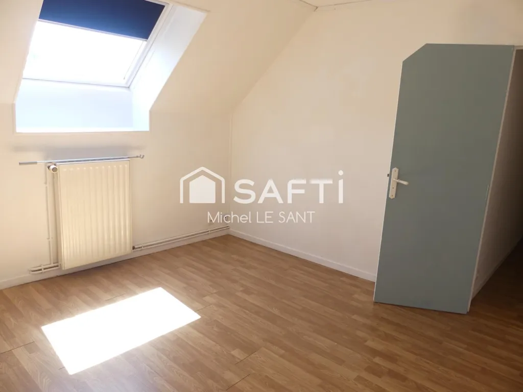 Toad - Charming Townhouse with Garden in Bury