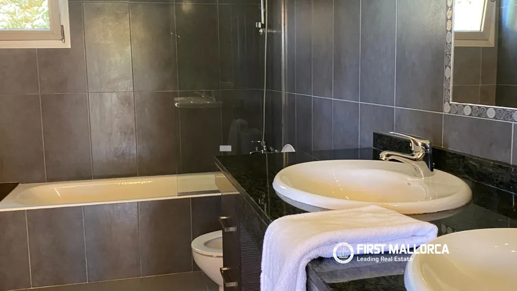 Vannitoad - Self-Sufficient Country House with Pool in Pollença