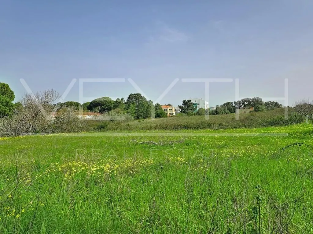 Garden - Development Land with Residential Potential in Sesimbra