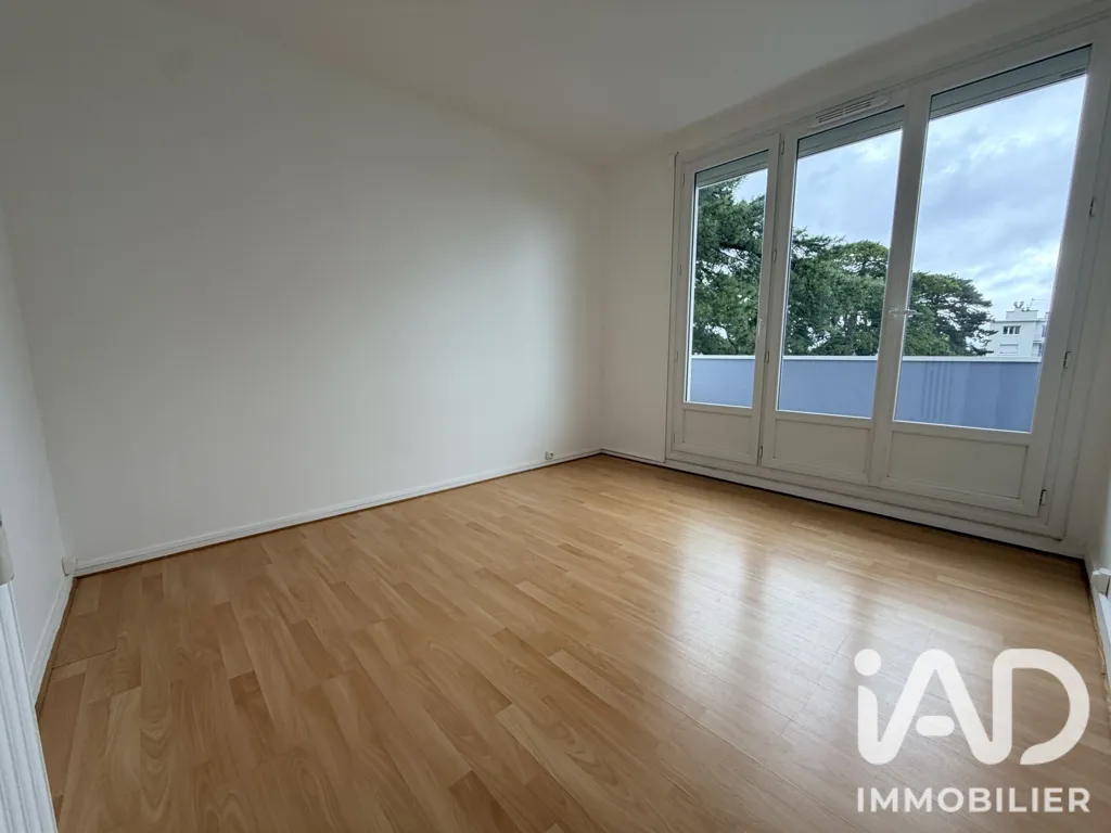 Stanze - Renovated Flat with Balcony in St Herblain