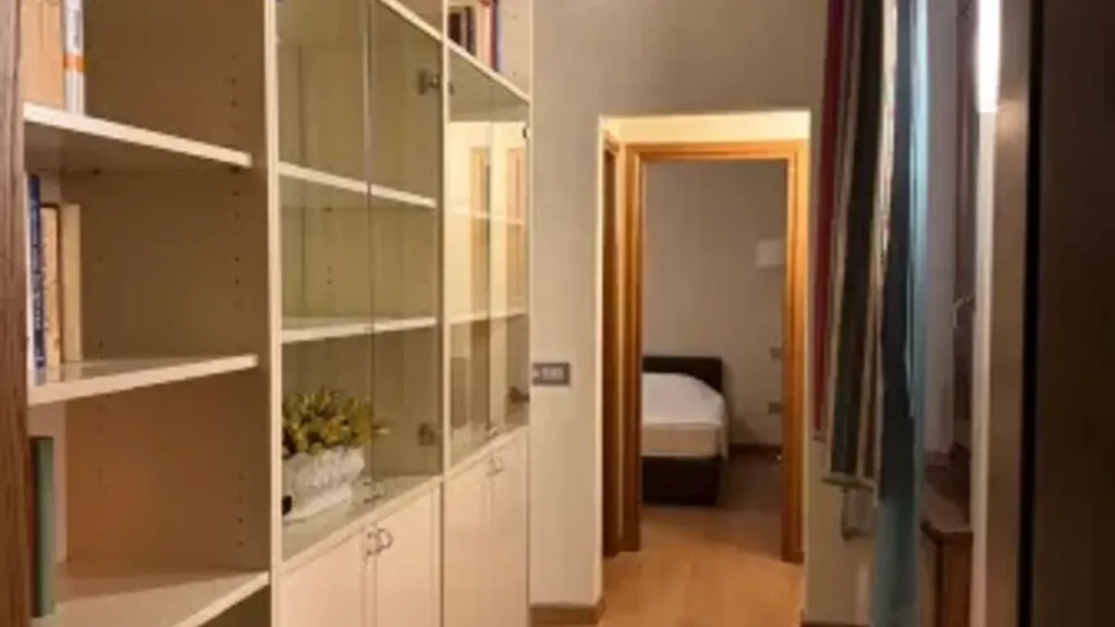 Historic Apartment in Piazza dei Mozzi, Florence