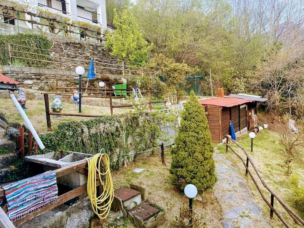Giardino - Baita con vista panoramica a Aurano