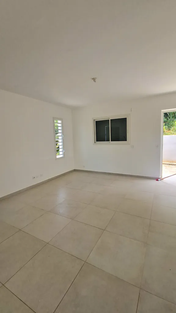Elutuba - Duplex Villa with Pool in Baie-Mahault
