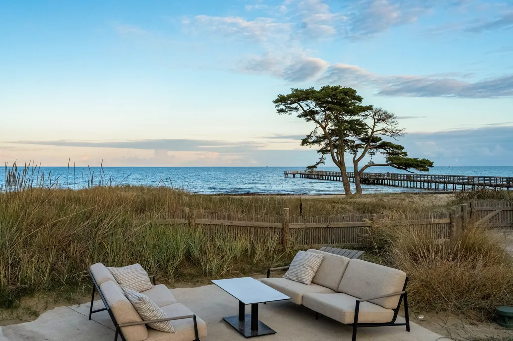 Terrace - Hotel Apartment with Sea View in Åhus