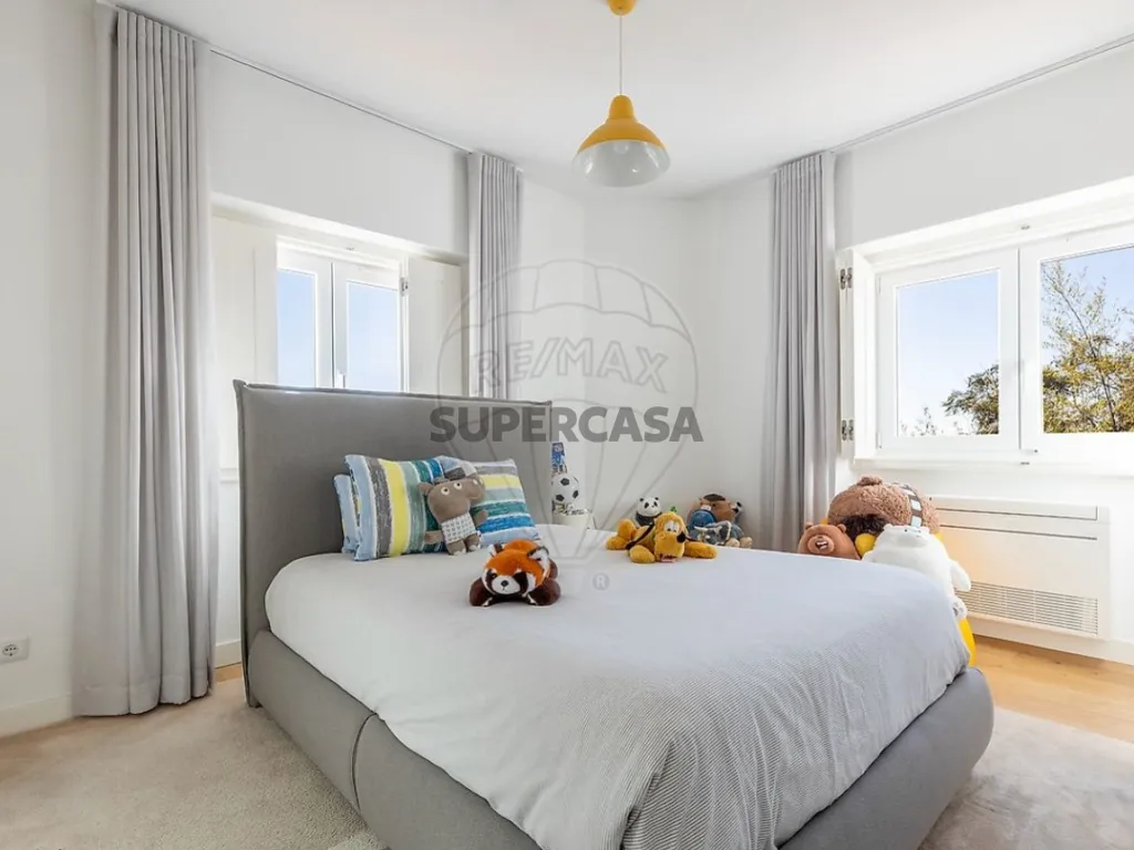 Magamistoad - Luxury Villa with 1950s Charm in Lisbon