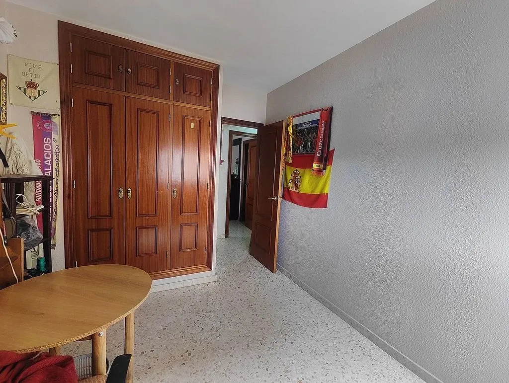 Entrée - Apartment with Balcony in Los Palacios