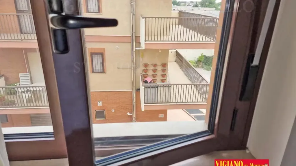 Balcon - 2-Bedroom Apartment with Balcony in Foggia