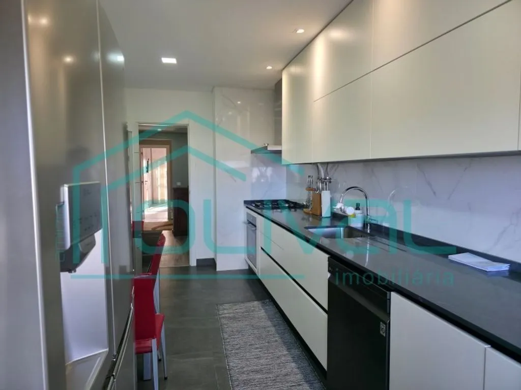 Cucina - Luxury Flat with River View in Póvoa de Santa Iria