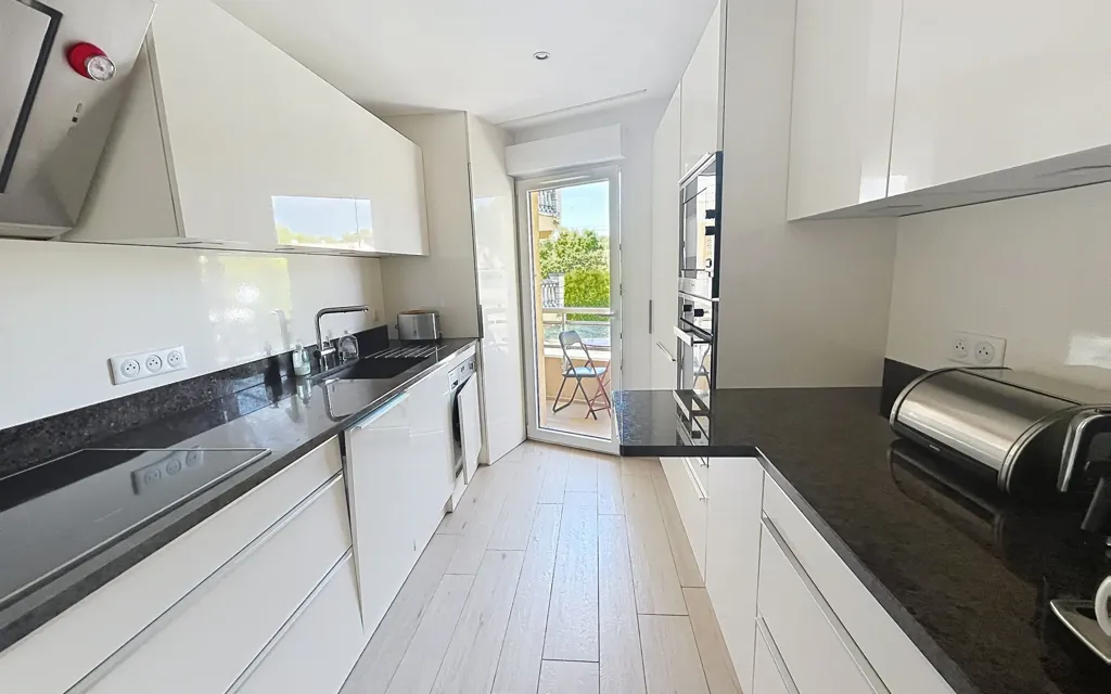 Köök - Apartment with Pool in Boulouris, Saint-Raphaël