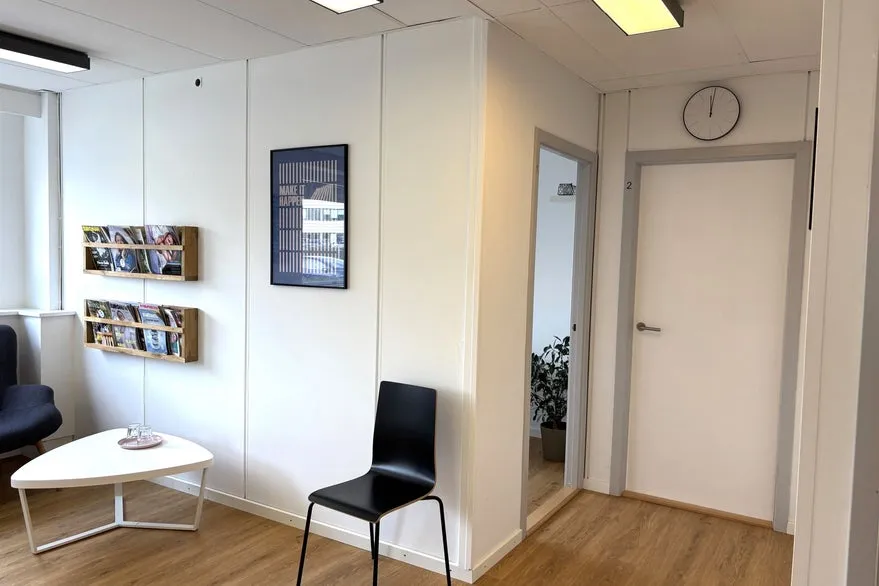 Kabinet - Office Space near Ring 3 and S-Station
