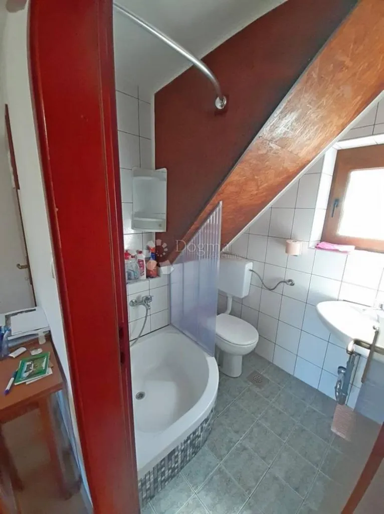 Salles de bain - Holiday Home with River View in Netretić