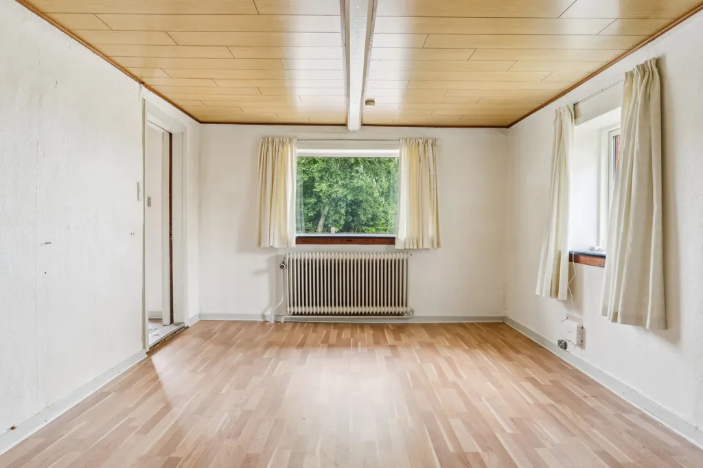 other_room