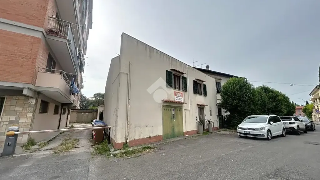 Esterno - Quadrilocale with Private Balcony in Pisa