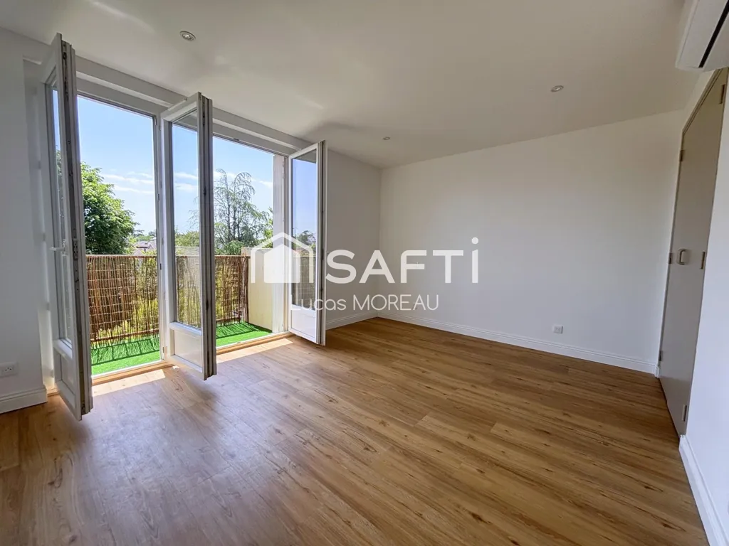 Pièces - Appartement Rénové avec Balcon à Montauban