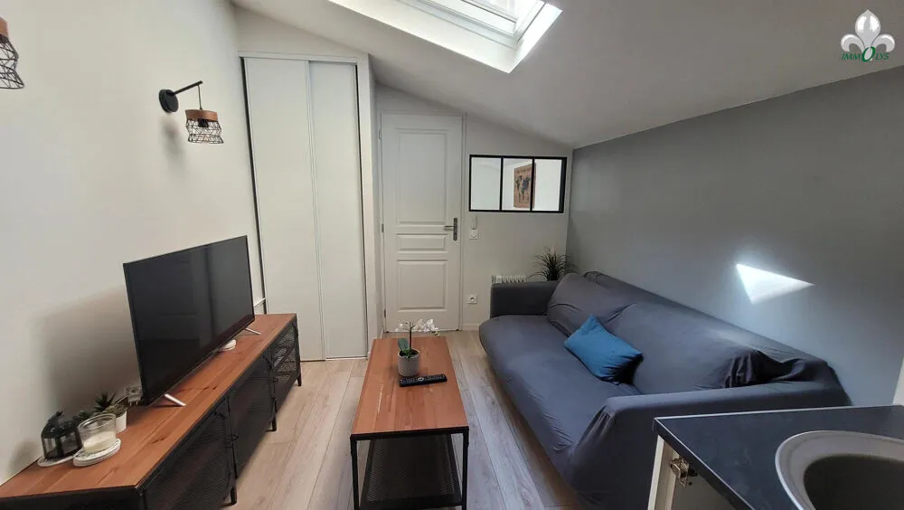 Soggiorno - 1-Bedroom Flat with Open Kitchen in Côte-d'Or
