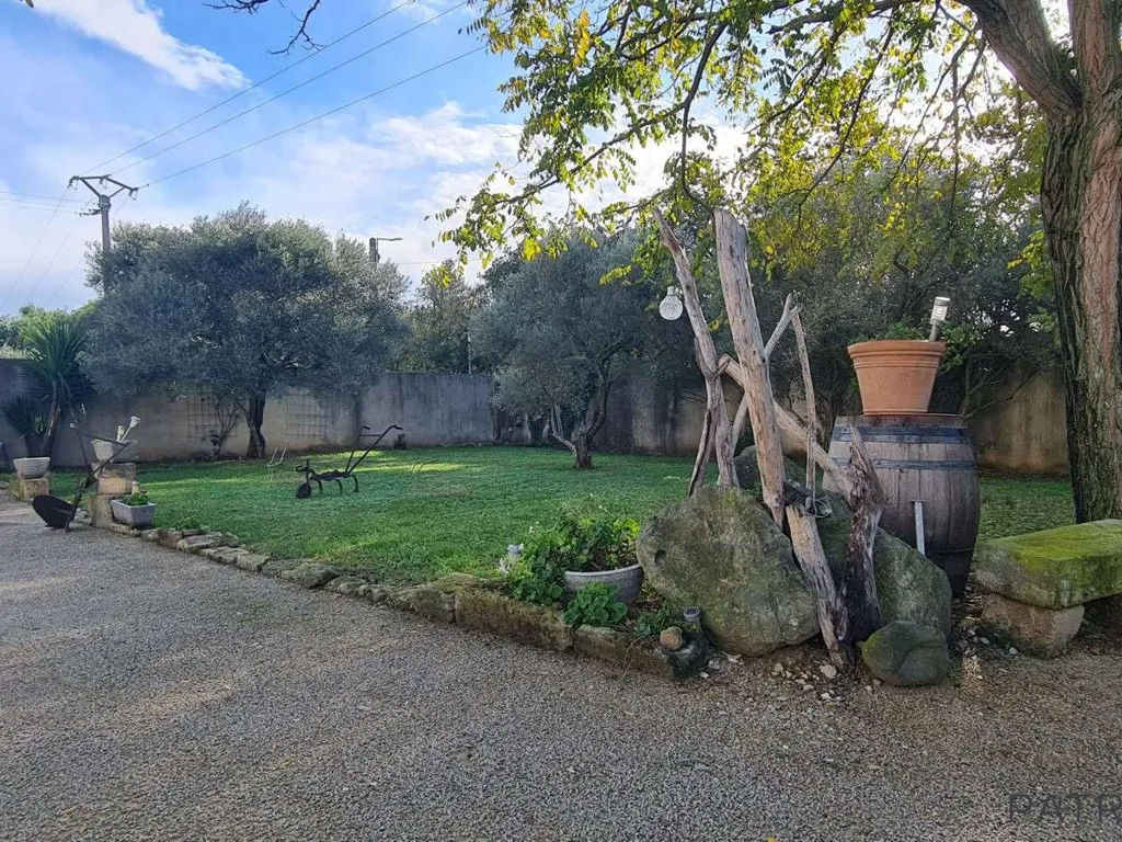 Aed - Renovated Mas with Pool in Beaucaire