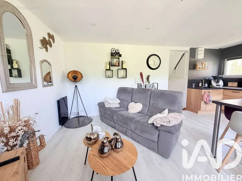 Séjour - Maison 4 pièces à Perigueux
