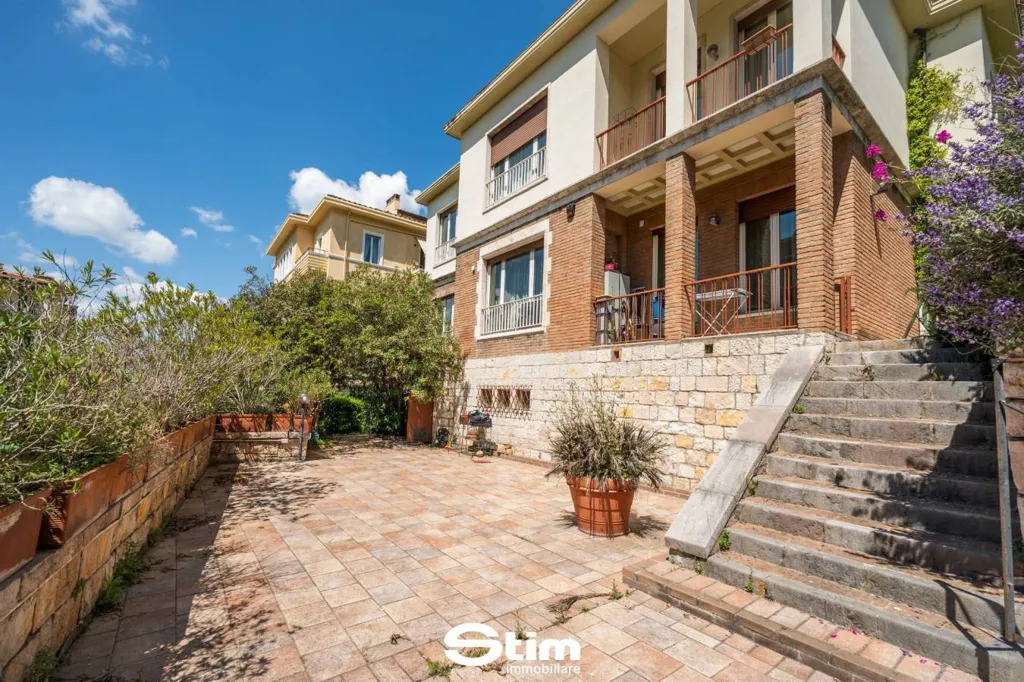 Terrass - Contemporary Villa with Garden in Perugia