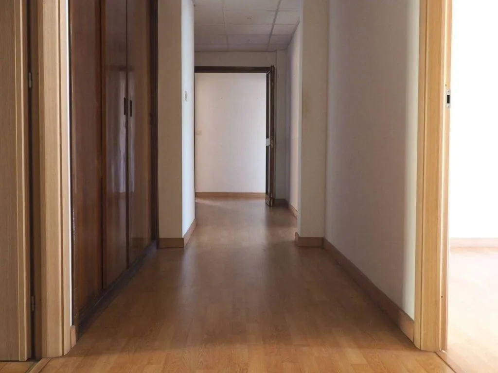 Hallway - Luxury Flat with Triple Balcony in Rome