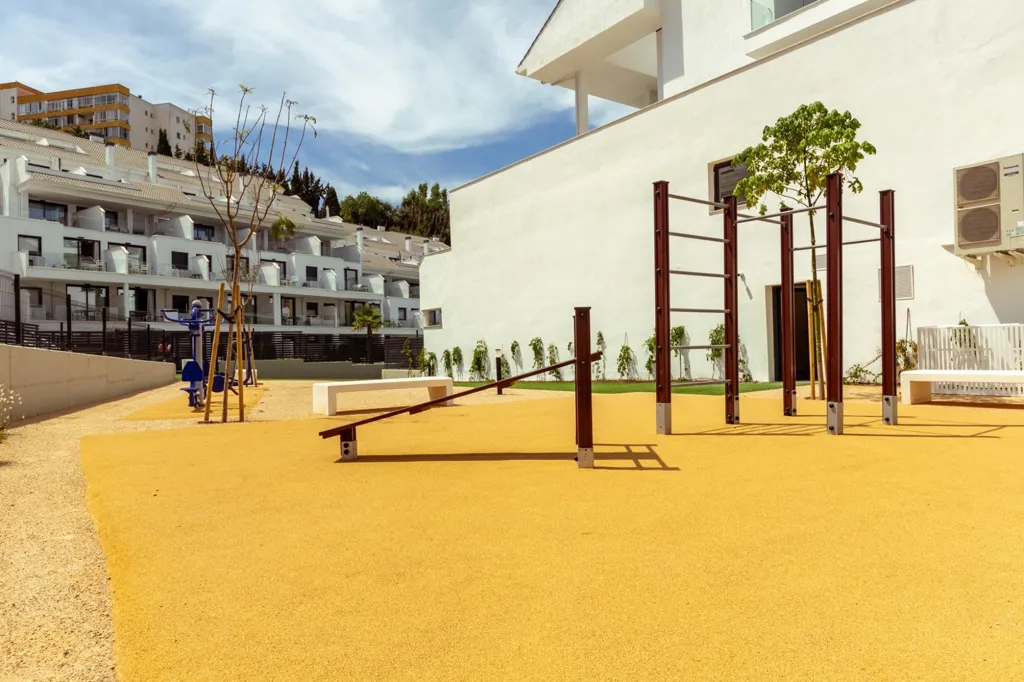 Jardin - 2-Bedroom Apartment with Pools in Torreblanca