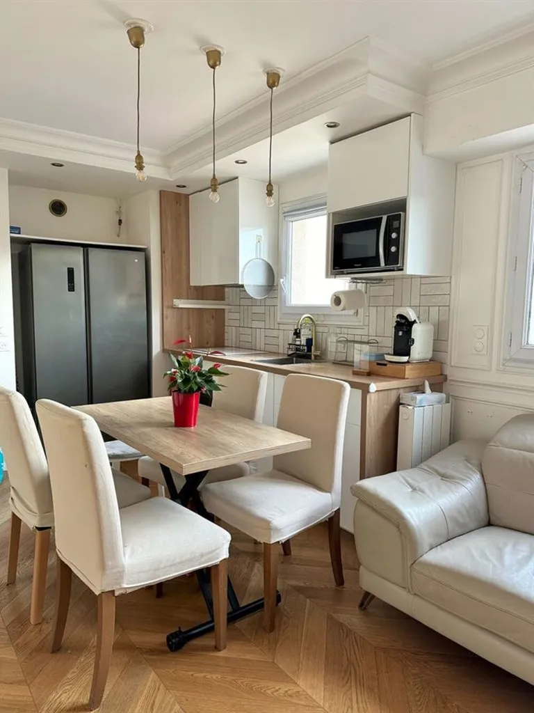 Sala da pranzo - Bright Flat with Balcony in Paris XX