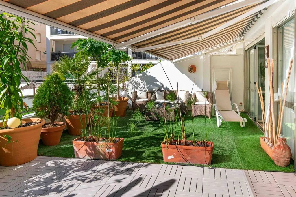 Terrass - Luxury Apartment with Pool in l'Alfàs del Pi