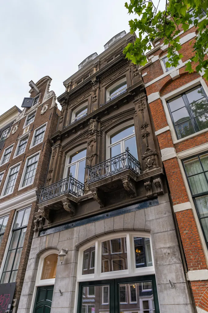 5-toaline korter asukohas Amsterdam