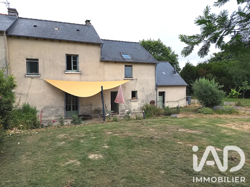 Välivaade - Renovated Longère with Garden in Les Iffs