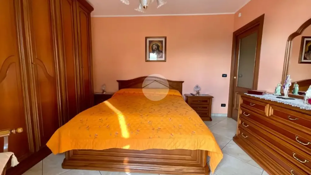 Chambres - Apartment with Private Garden in Leini