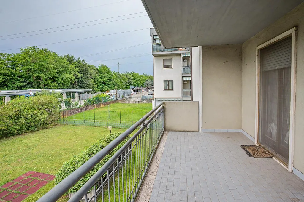 Balcon - Two-Level Apartment with Garden in Verona