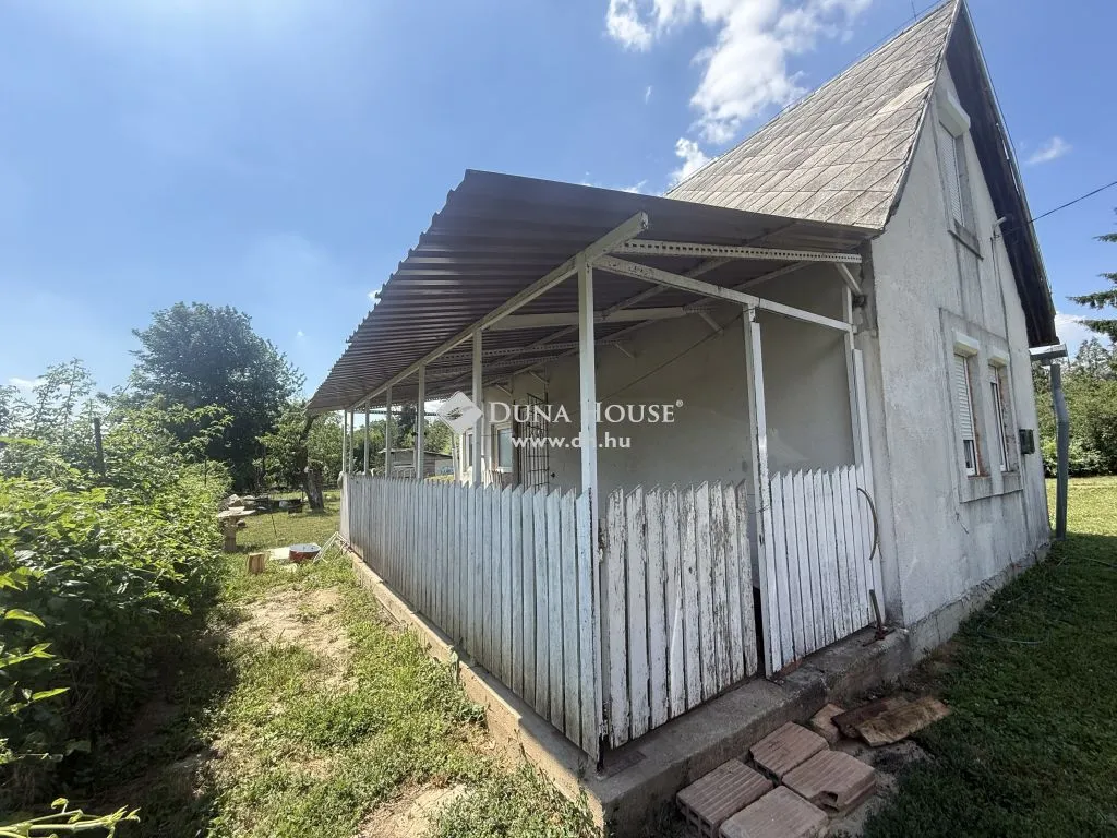 Esterno - Renovatable Cottage with Garden in Pogány