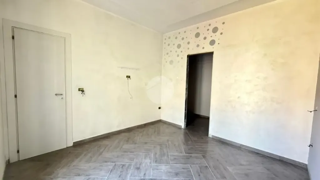 Pièces - Rustic Apartment with Balconies in Naples