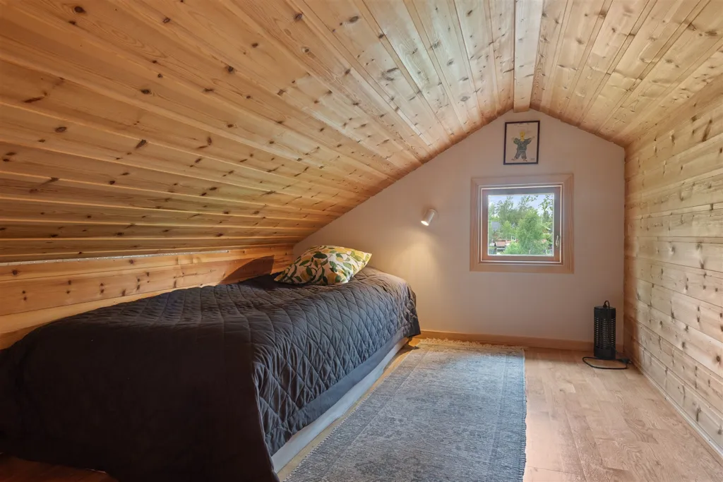 Bedrooms - Renovated Holiday Home with Boat Access in Båtsviken