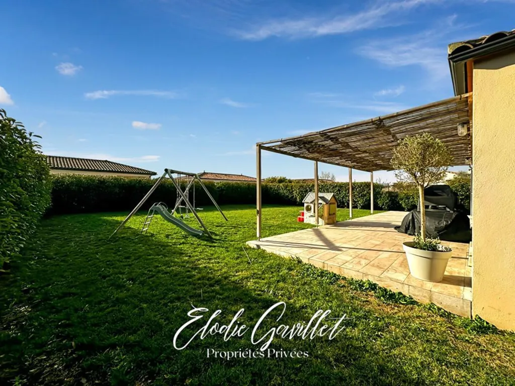 Jardin - Villa Moderne avec Jardin à Pennautier